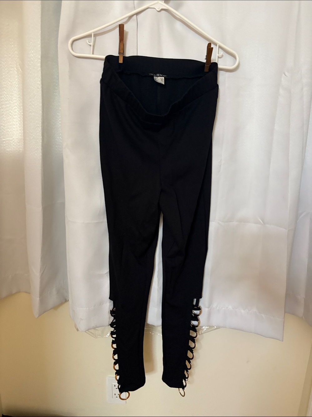 VENUS Black High-Rise Leggings